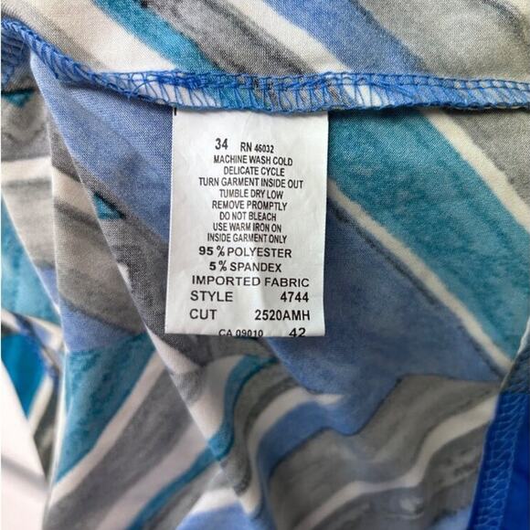 Links Geometric Chevron Long Sleeve Top With Studded Neckline - M - Picture 6 of 8